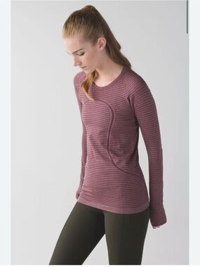 Lululemon Swiftly Tech Long Sleeve Crew Workout Top Size Unknown